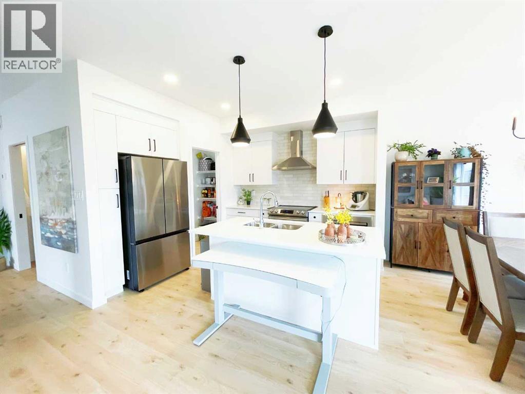 4310 28 Avenue S - 9
