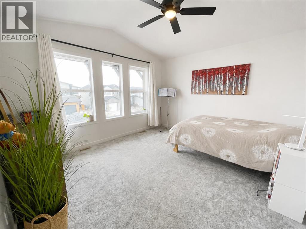 4310 28 Avenue S - 23