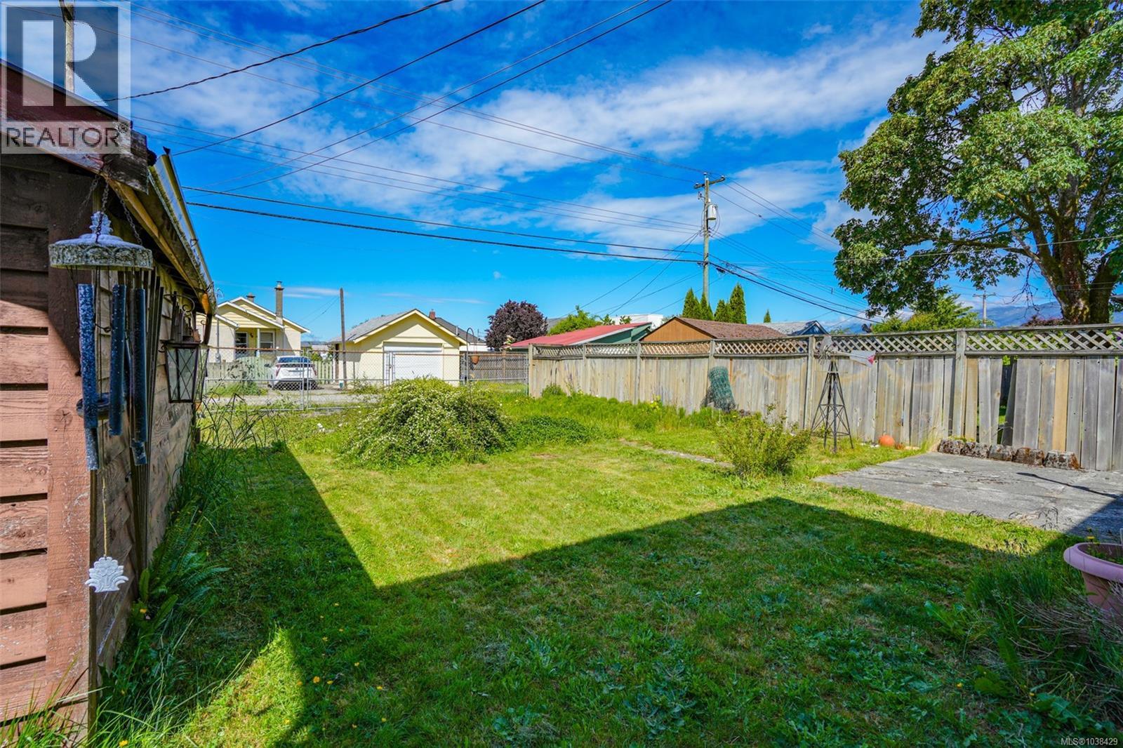 3944 10th Ave - 43