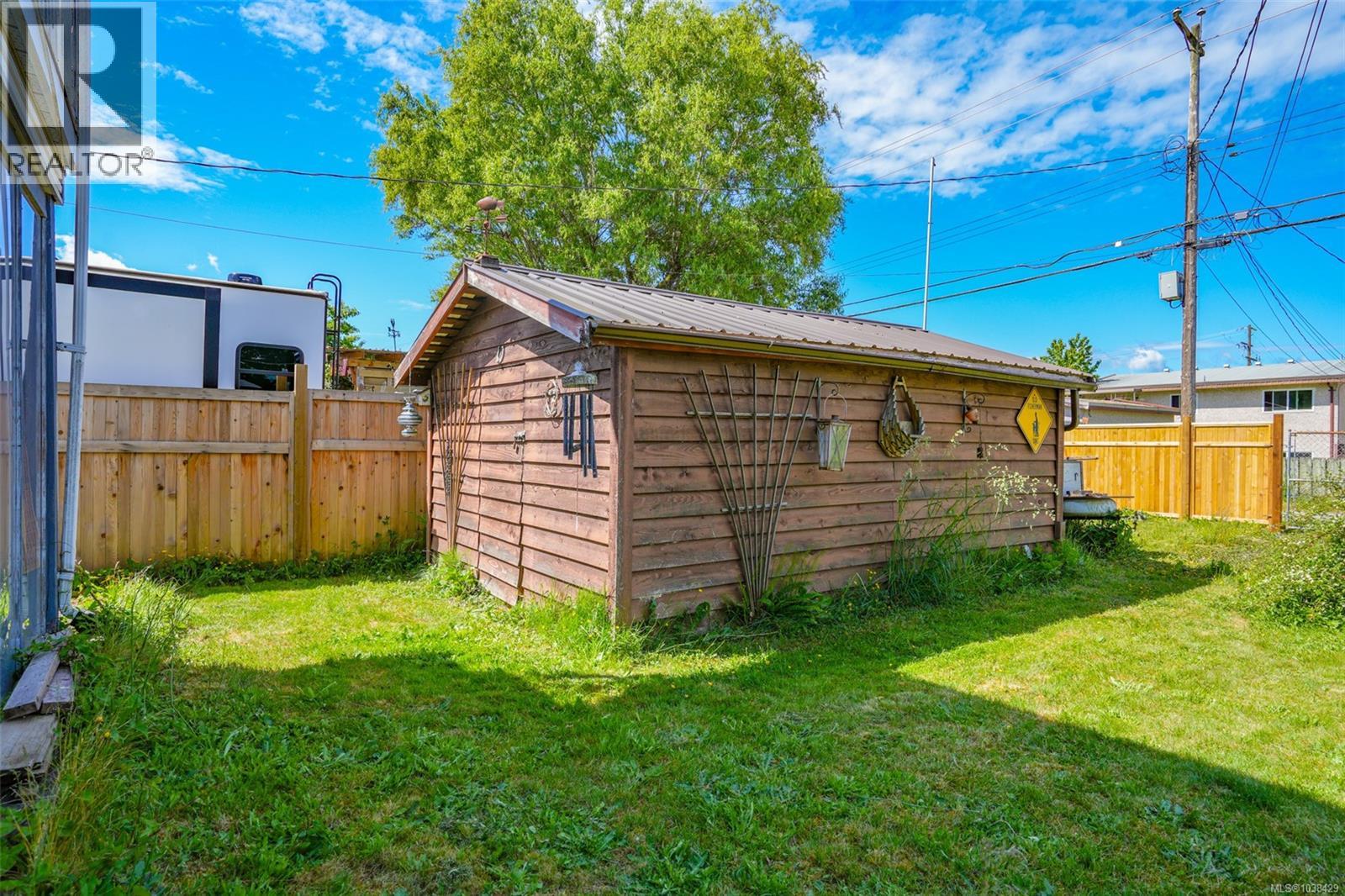 3944 10th Ave - 45