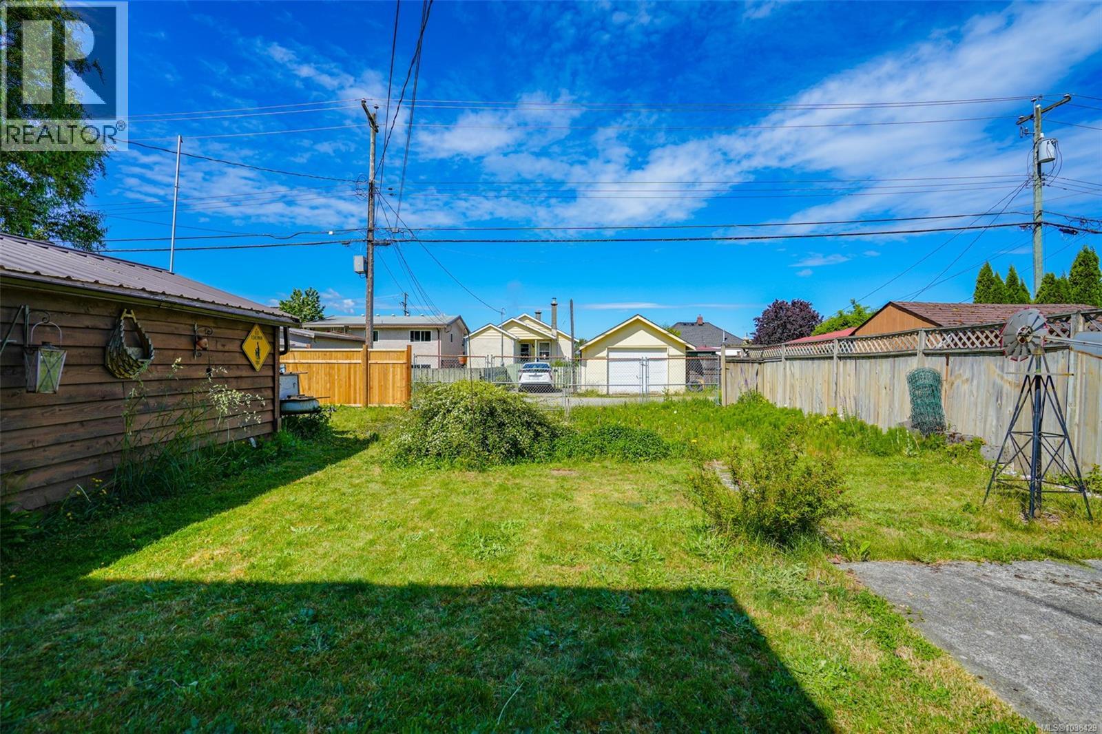 3944 10th Ave - 46