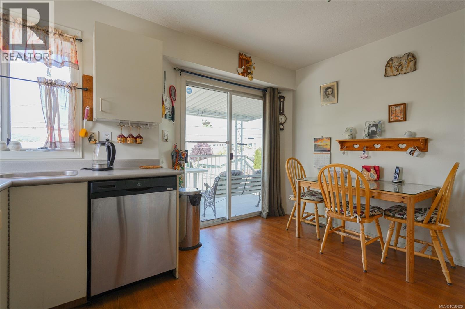 3944 10th Ave - 6