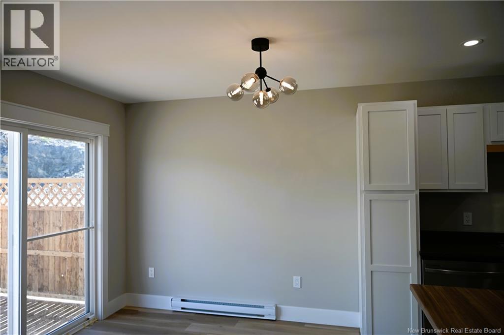 27 Arlington Crescent - 12