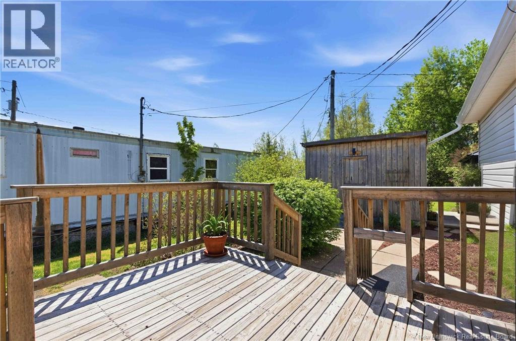 425 Kingsley Road - 18