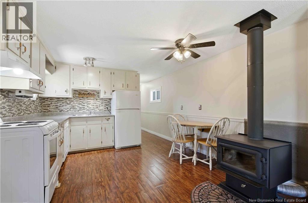 425 Kingsley Road - 6