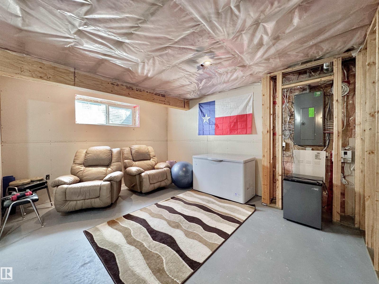6315 SUNBROOK WY - 51