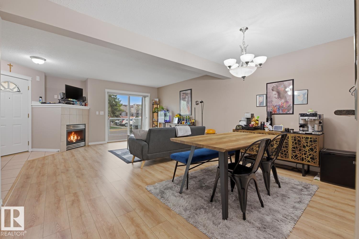 #6 2505 42 ST NW - 12