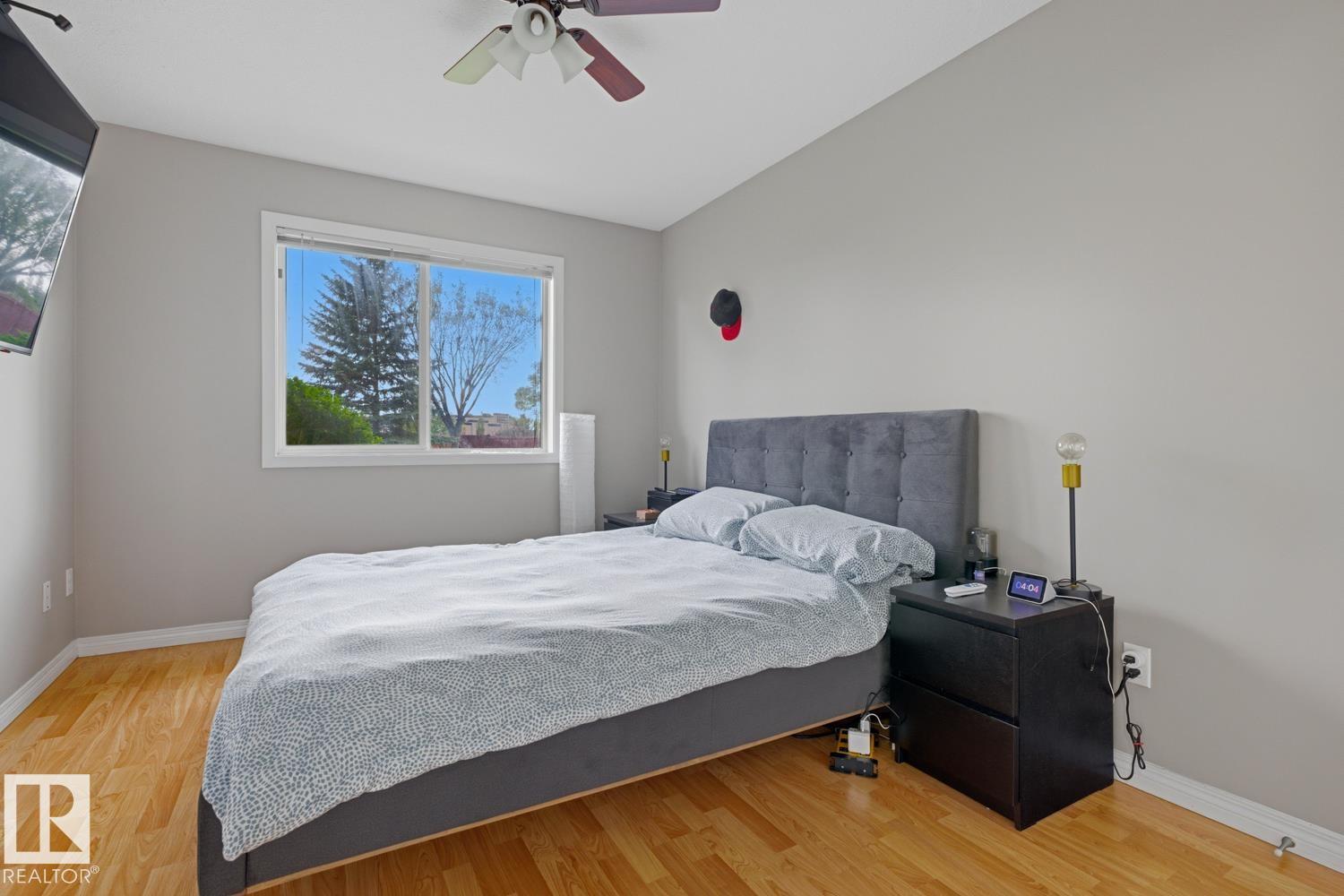#6 2505 42 ST NW - 21