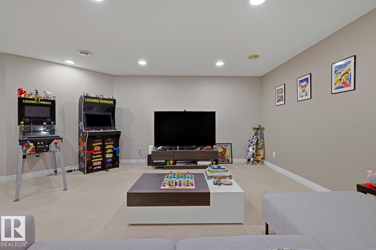 #6 2505 42 ST NW - 24