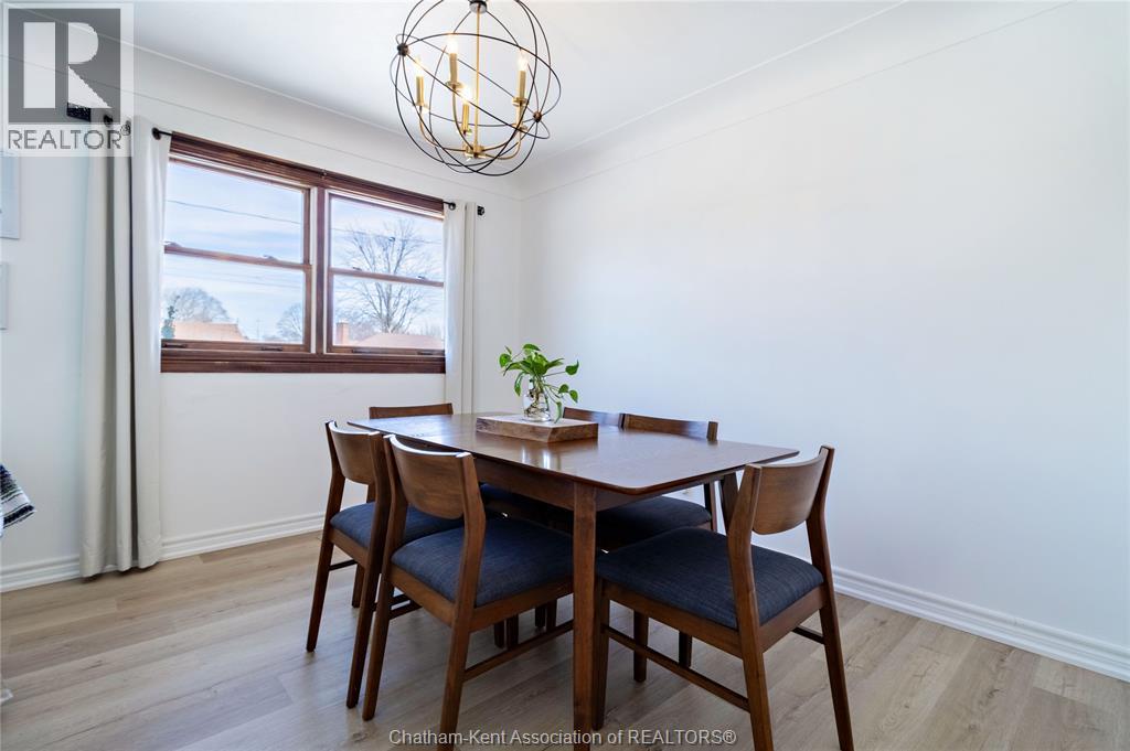 24 SIMONTON DRIVE - 12