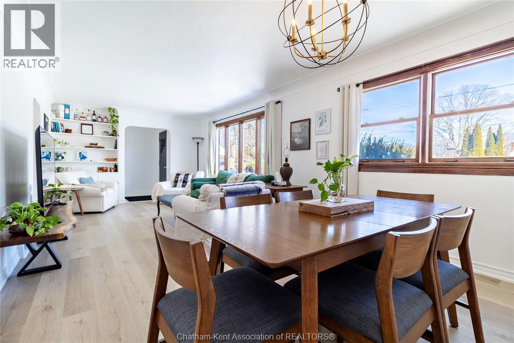 24 SIMONTON DRIVE - 13
