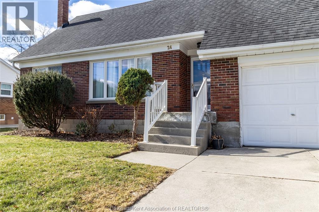 24 SIMONTON DRIVE - 4