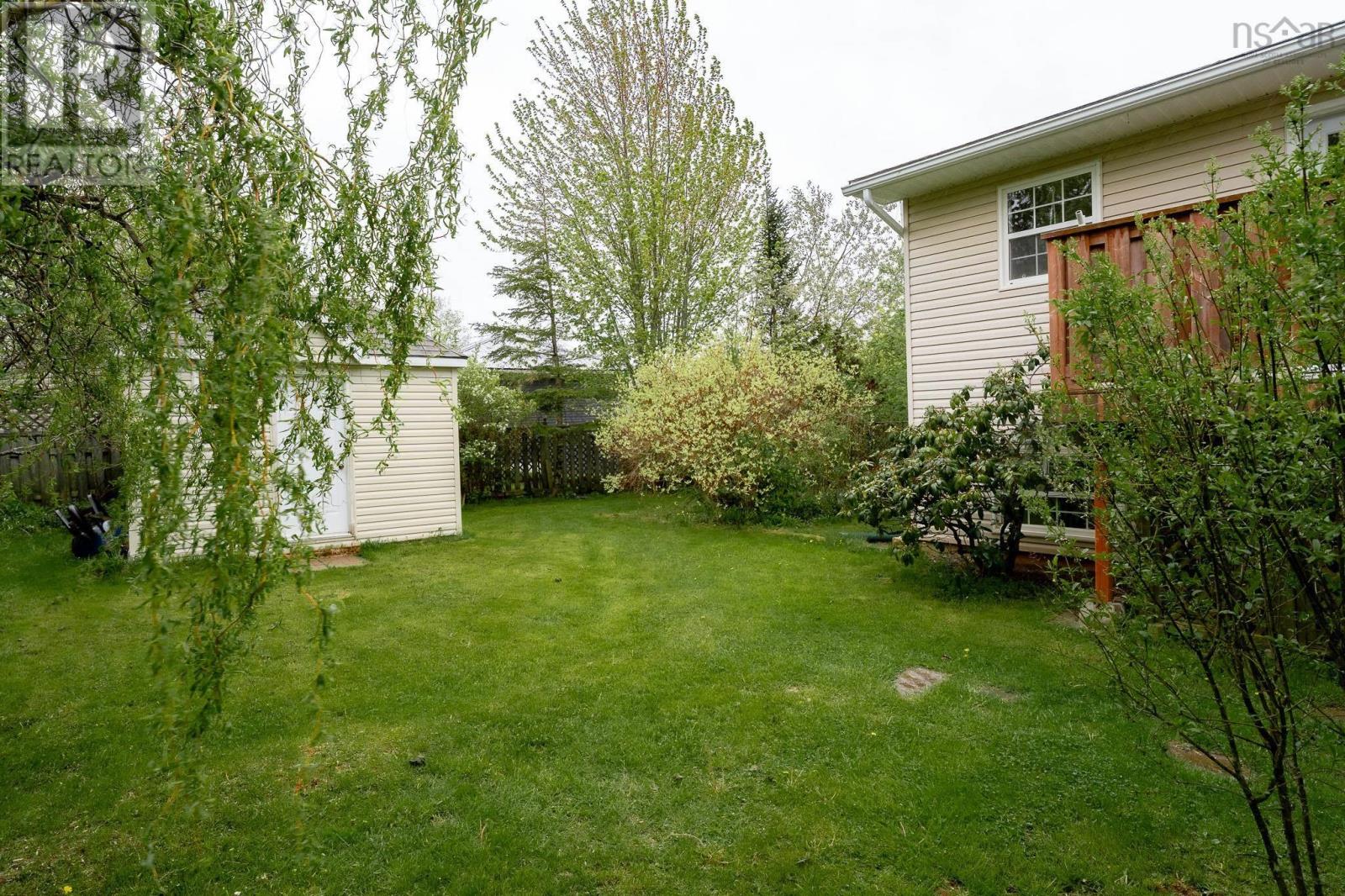 7 Daun Avenue - 35