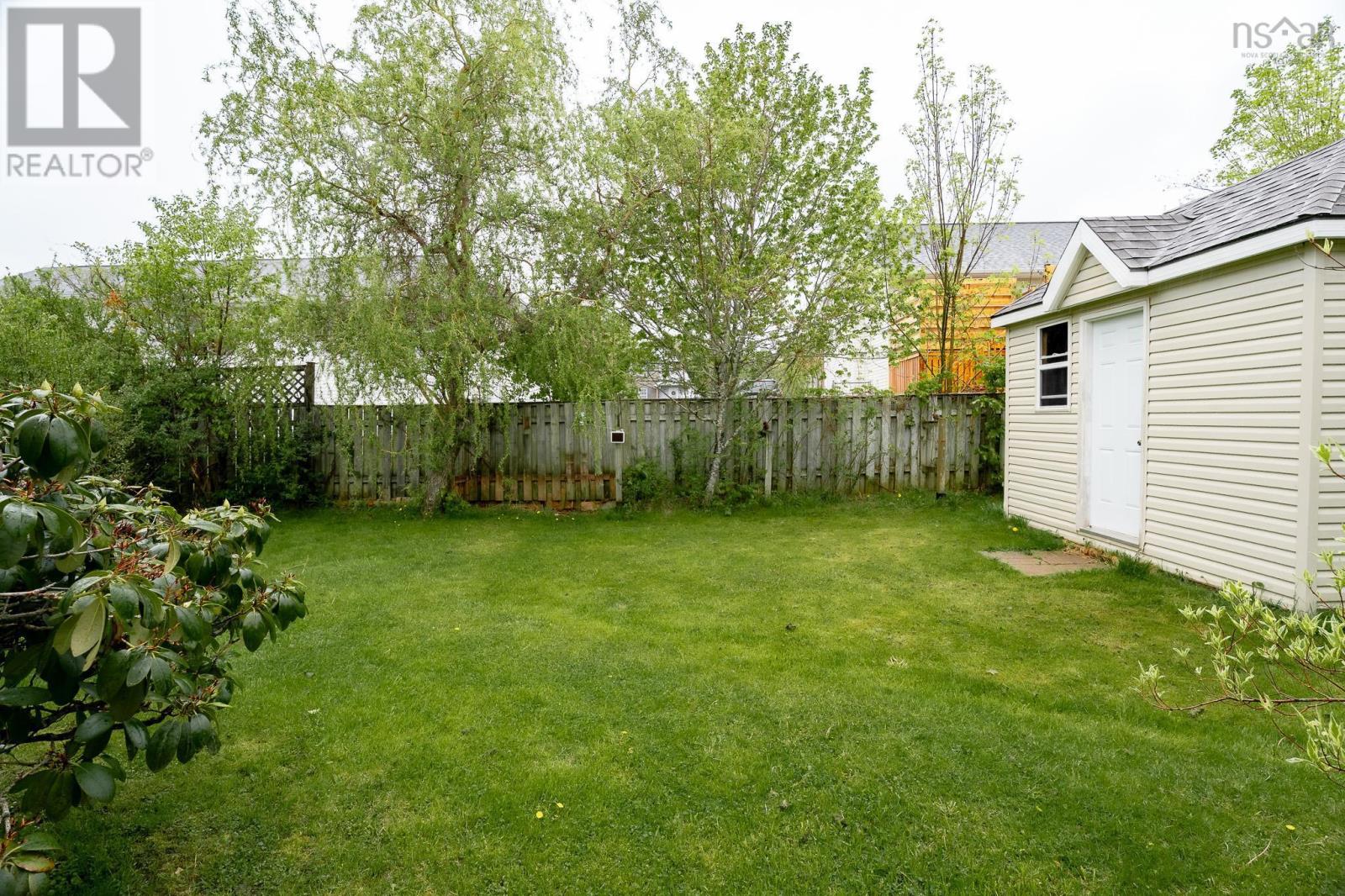 7 Daun Avenue - 37