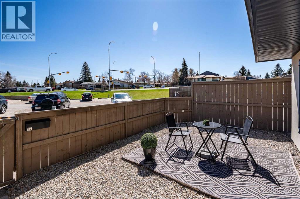 #17 3809 45 Street SW - 21