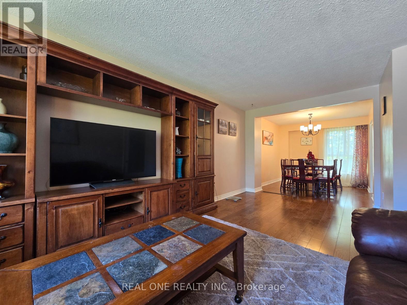 174 RUSTY CRESTWAY - Image 3