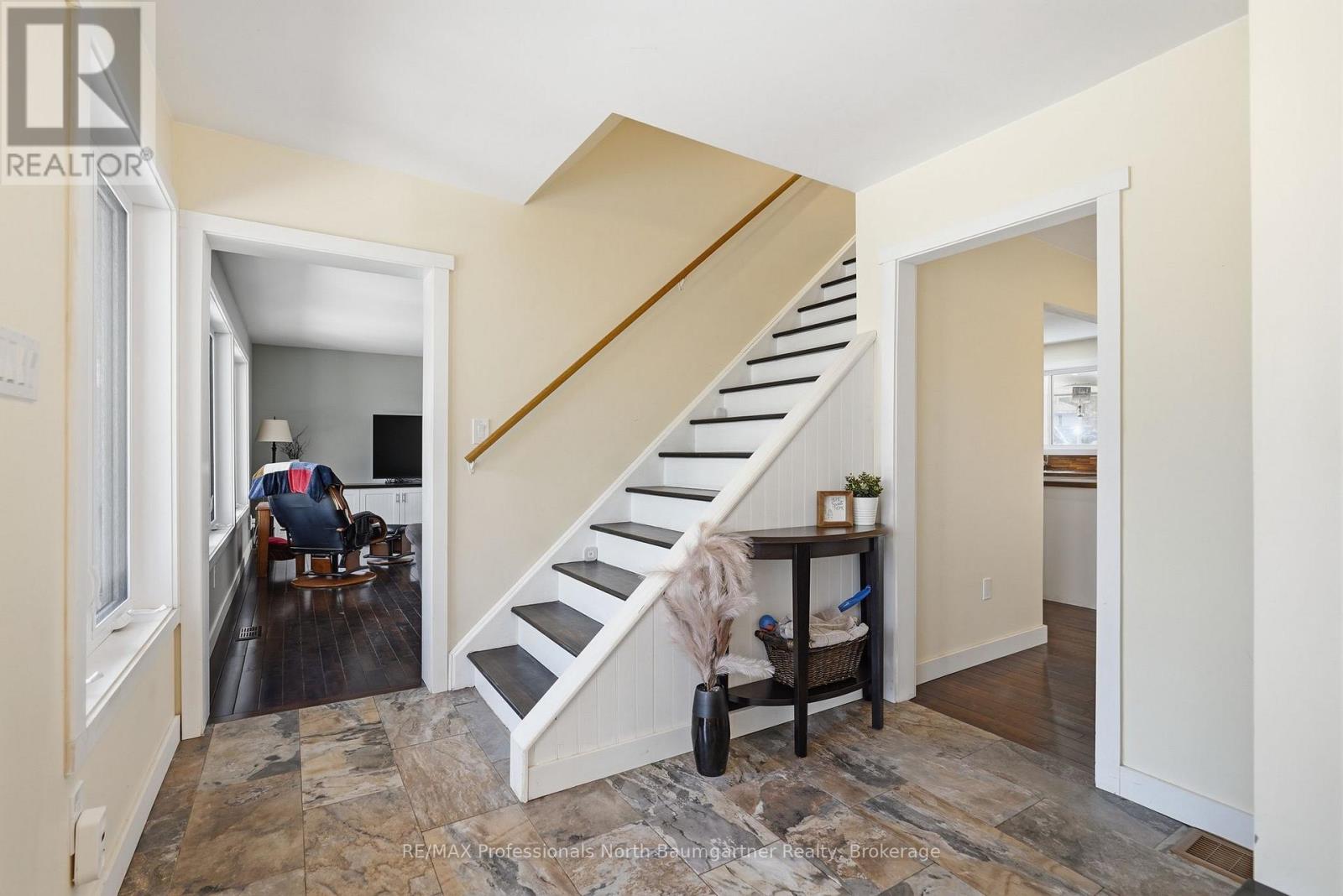 1506 KASHAGAWIGAMOG LAKE ROAD - 7