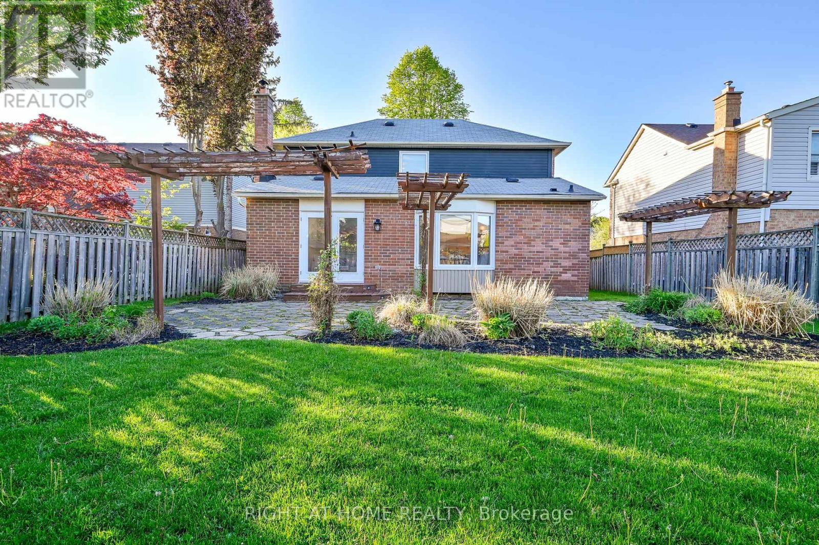 527 BEECH STREET E - 33