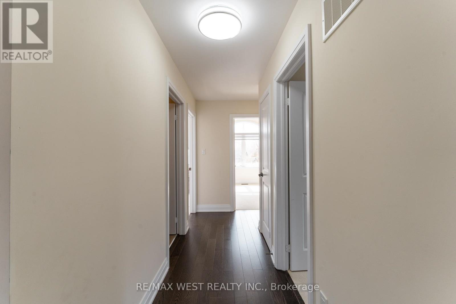 186 BRALORNE TRAIL - 18