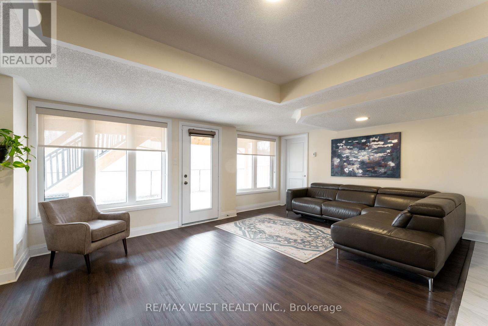 186 BRALORNE TRAIL - 37