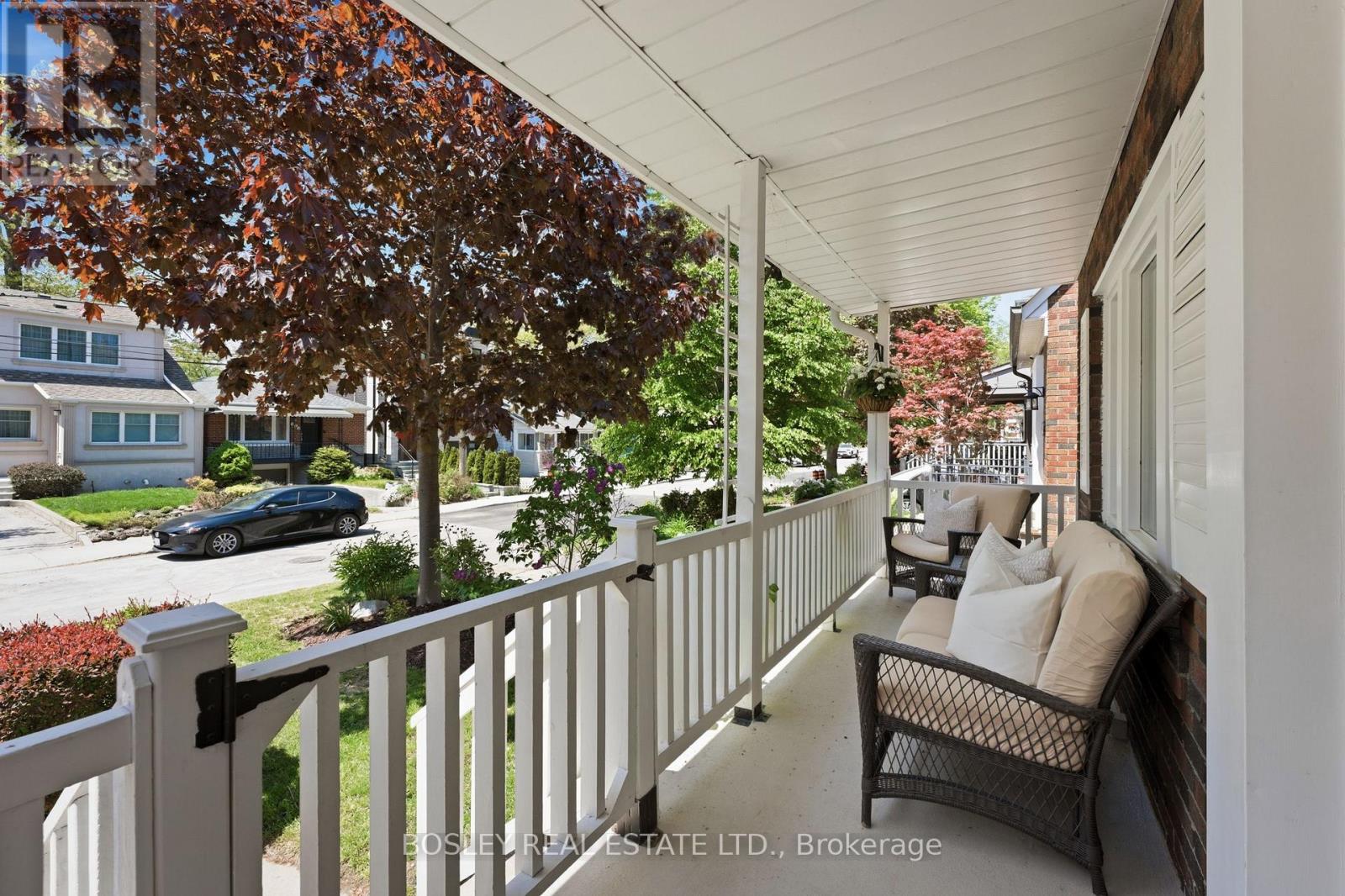 127 WARDEN AVENUE - Image 2
