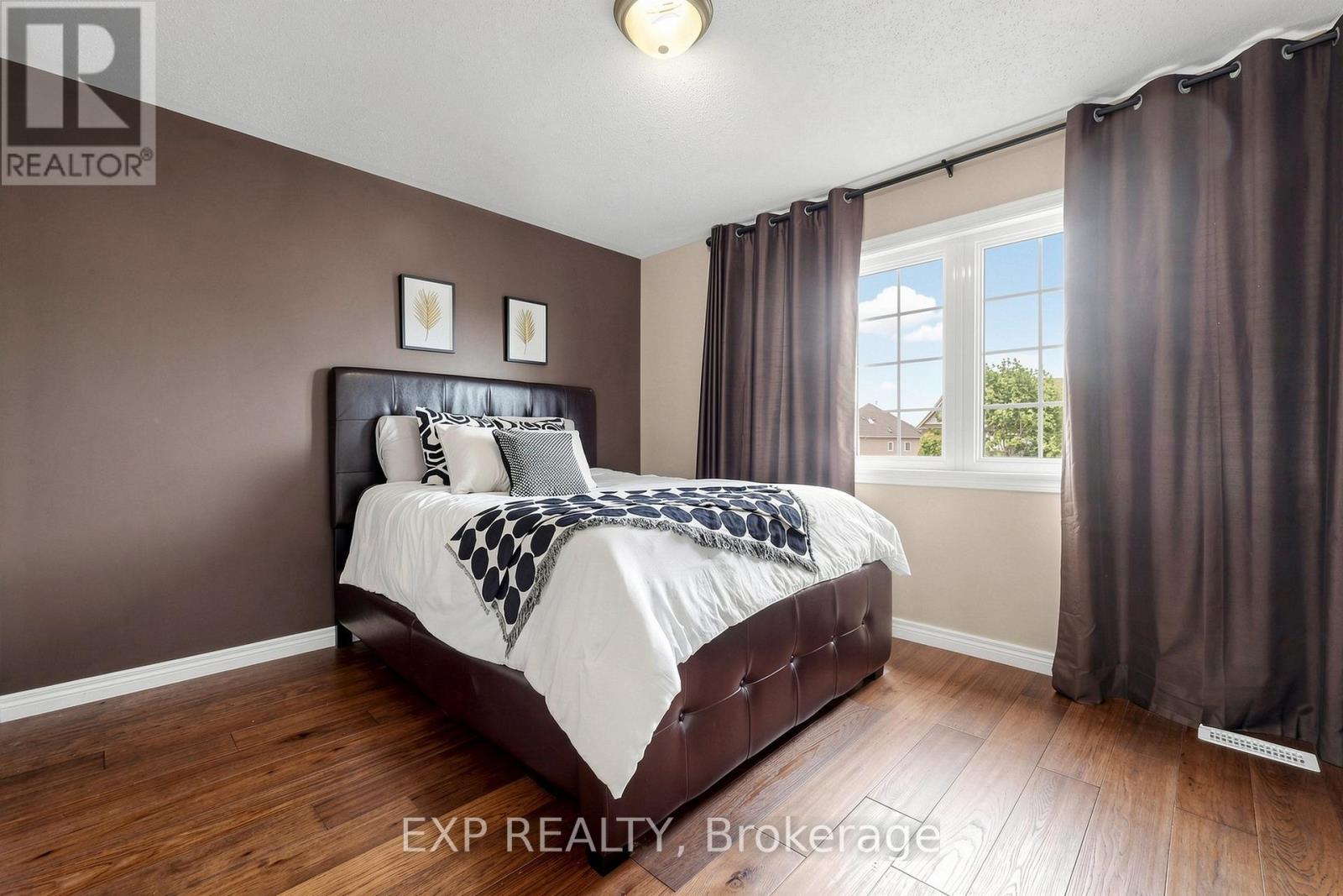 74 DARIUS HARNS DRIVE - 33