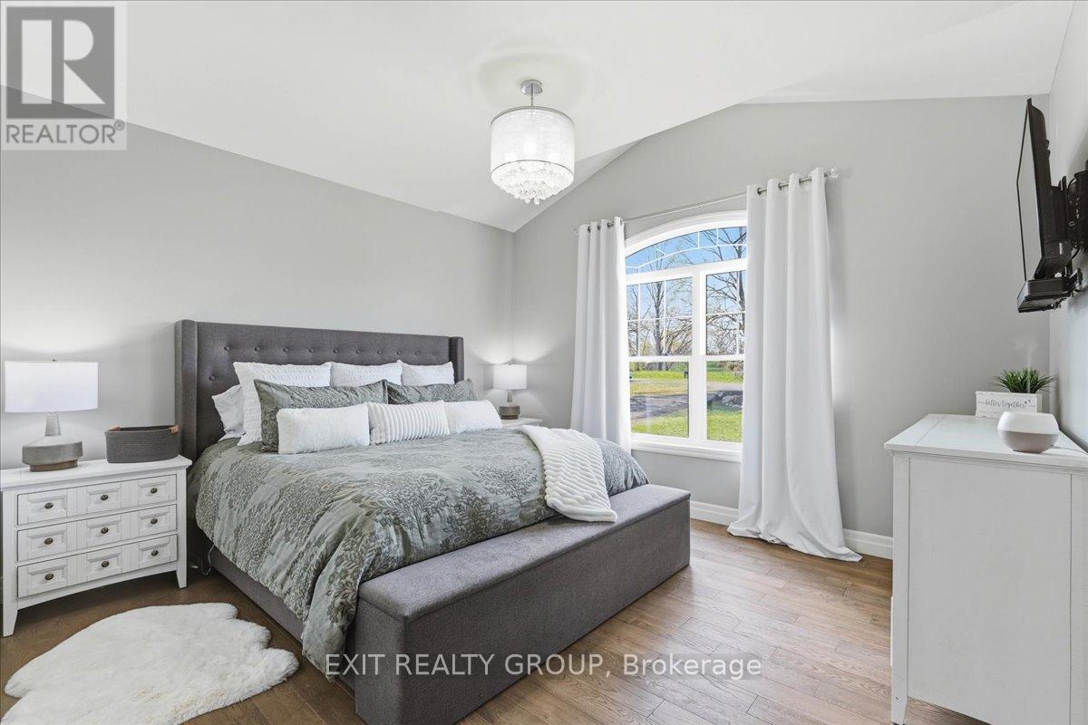 544 SHANNON ROAD - 21