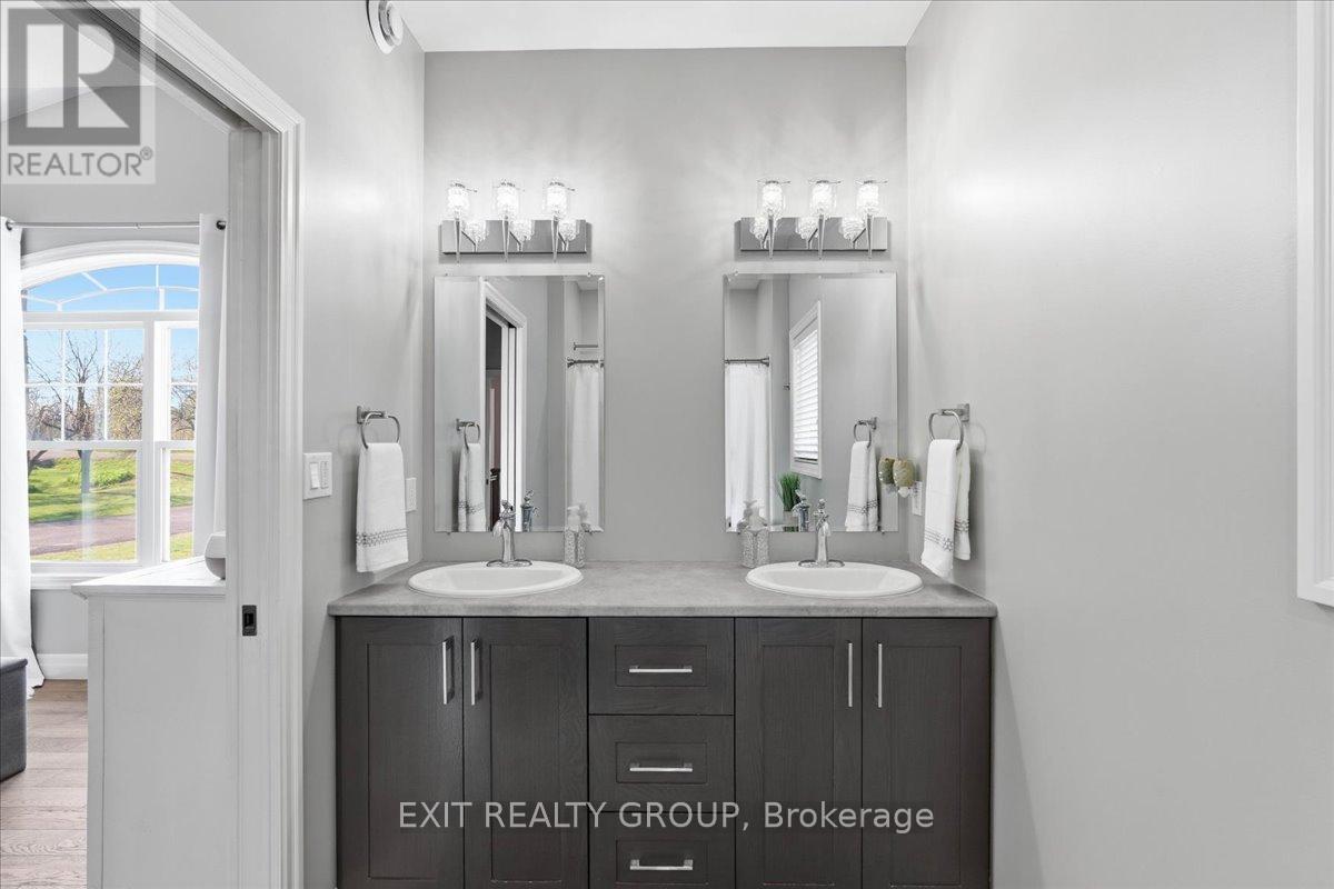 544 SHANNON ROAD - 24