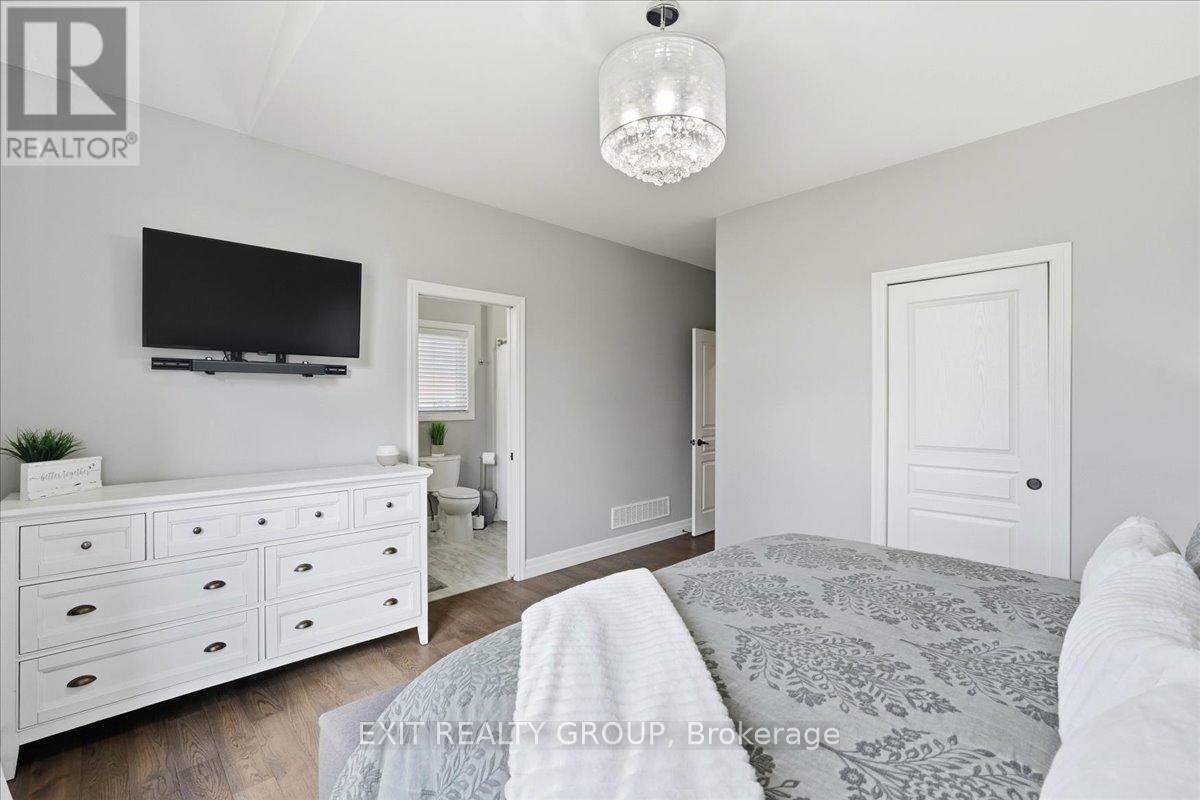 544 SHANNON ROAD - 22