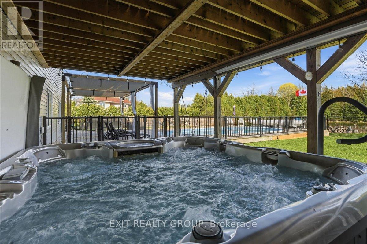544 SHANNON ROAD - 35