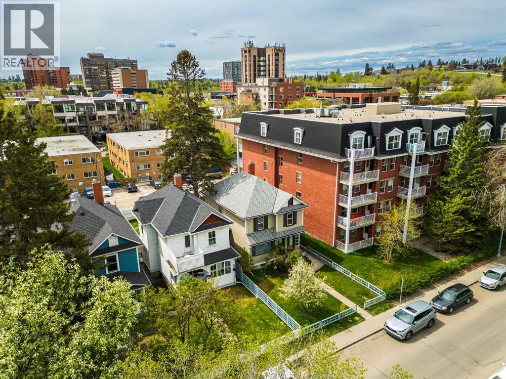 317 21 Avenue SW - 39