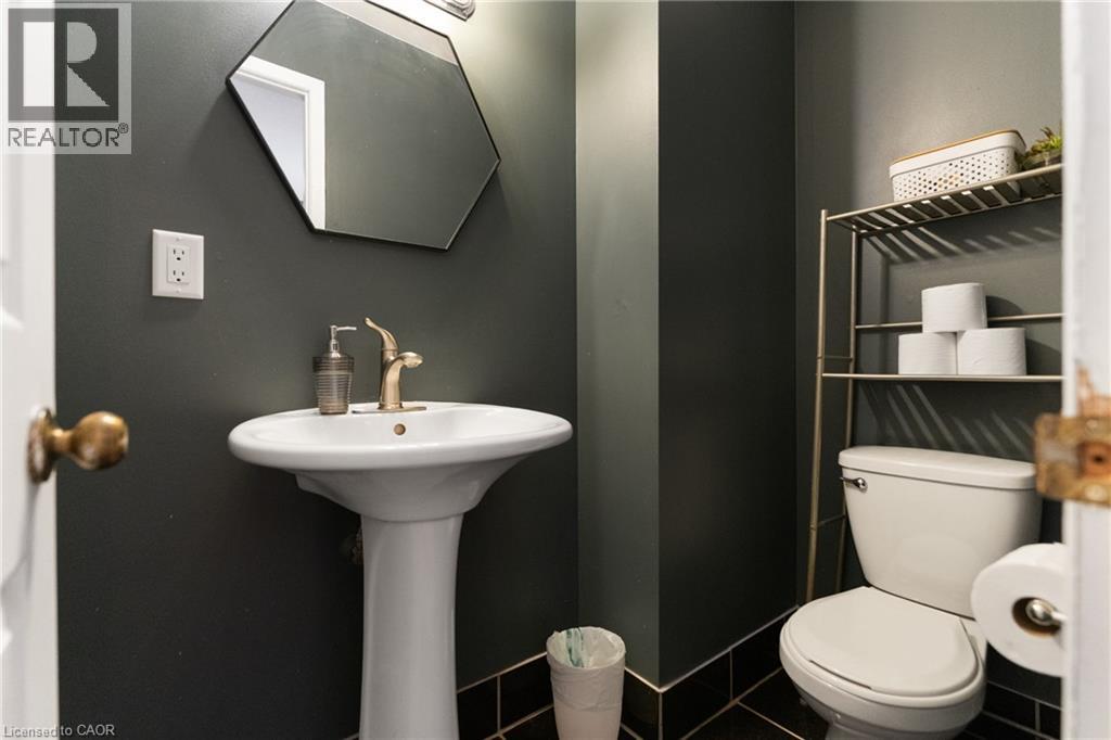 383 BRANTWOOD PARK Road - 24