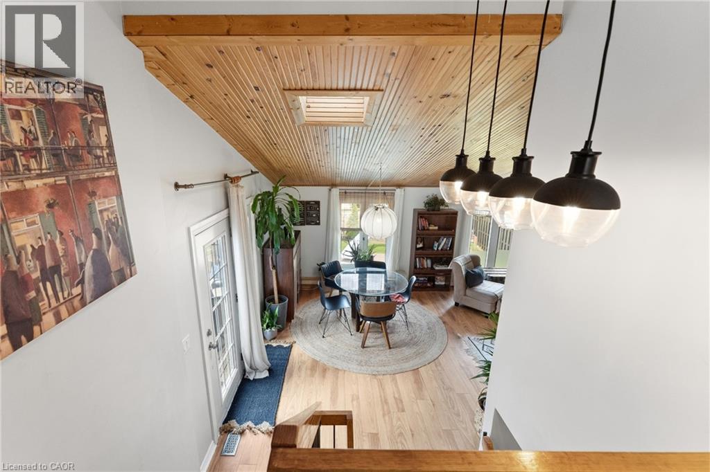 383 BRANTWOOD PARK Road - 31