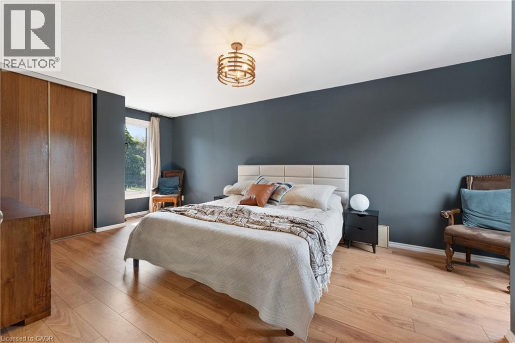 383 BRANTWOOD PARK Road - 22