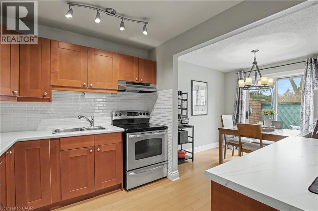 #4 661 FRANCIS Road - 8