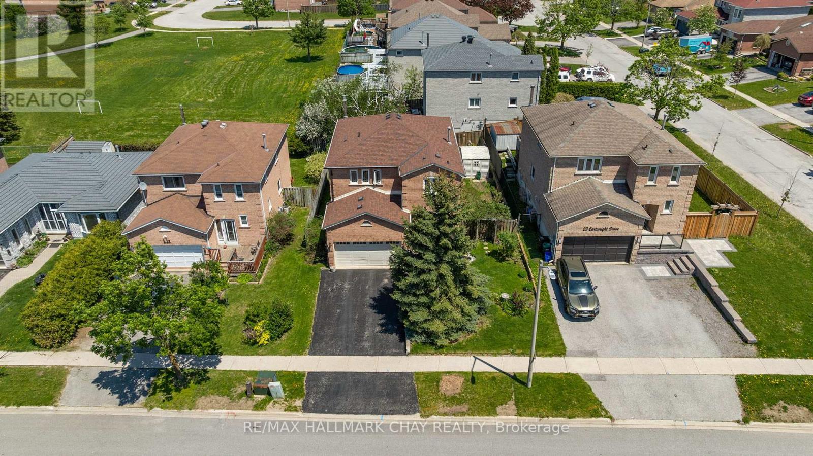 25 CARTWRIGHT DRIVE - 32