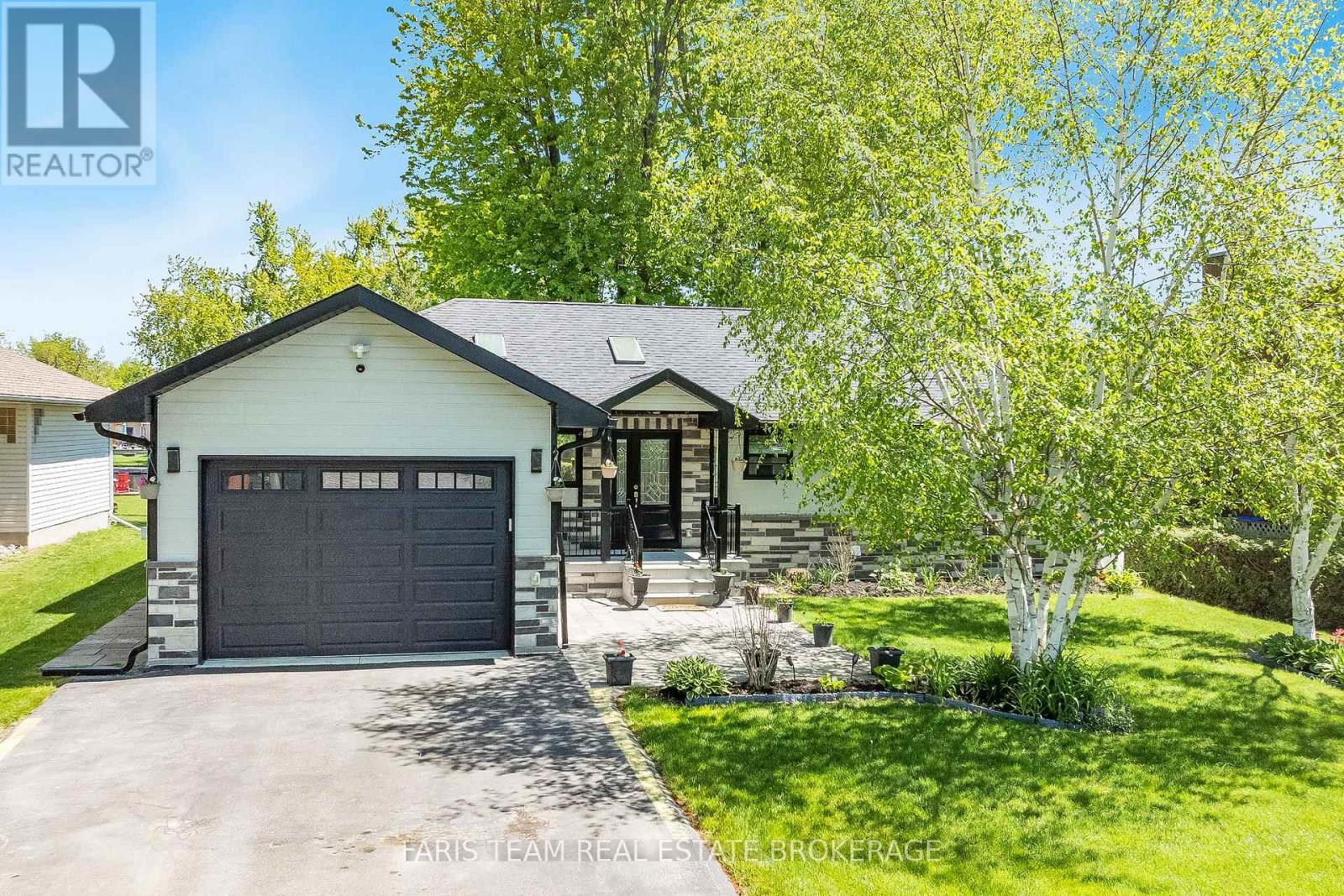 19 WILLOW CRESCENT - Image 3
