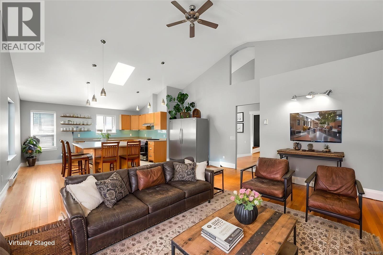 610 Ralph St - 9
