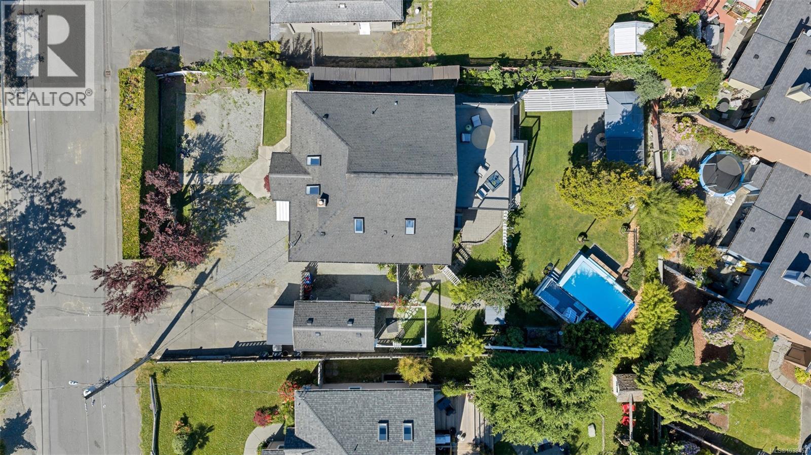 610 Ralph St - 4