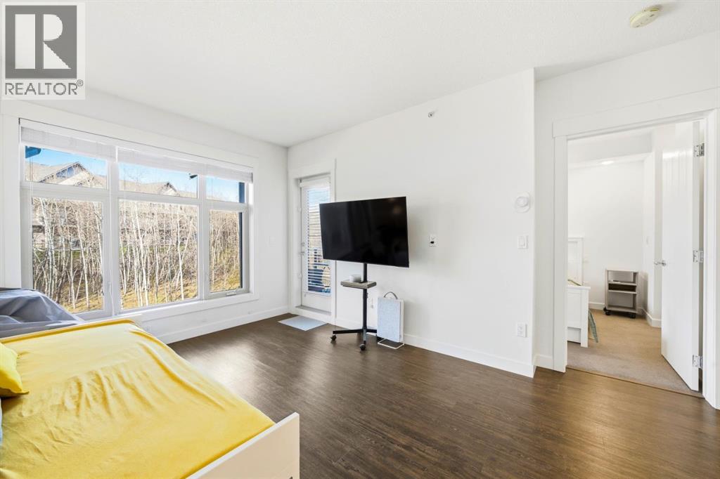 #309 15 Aspenmont Heights SW - 2