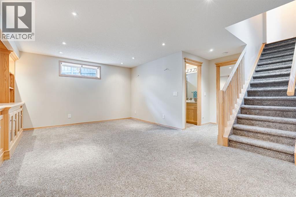 281 Bridlemeadows Common SW - 37
