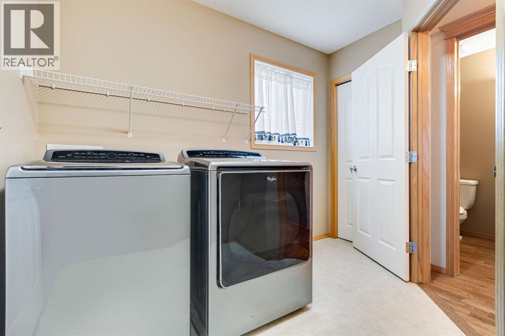 281 Bridlemeadows Common SW - 20