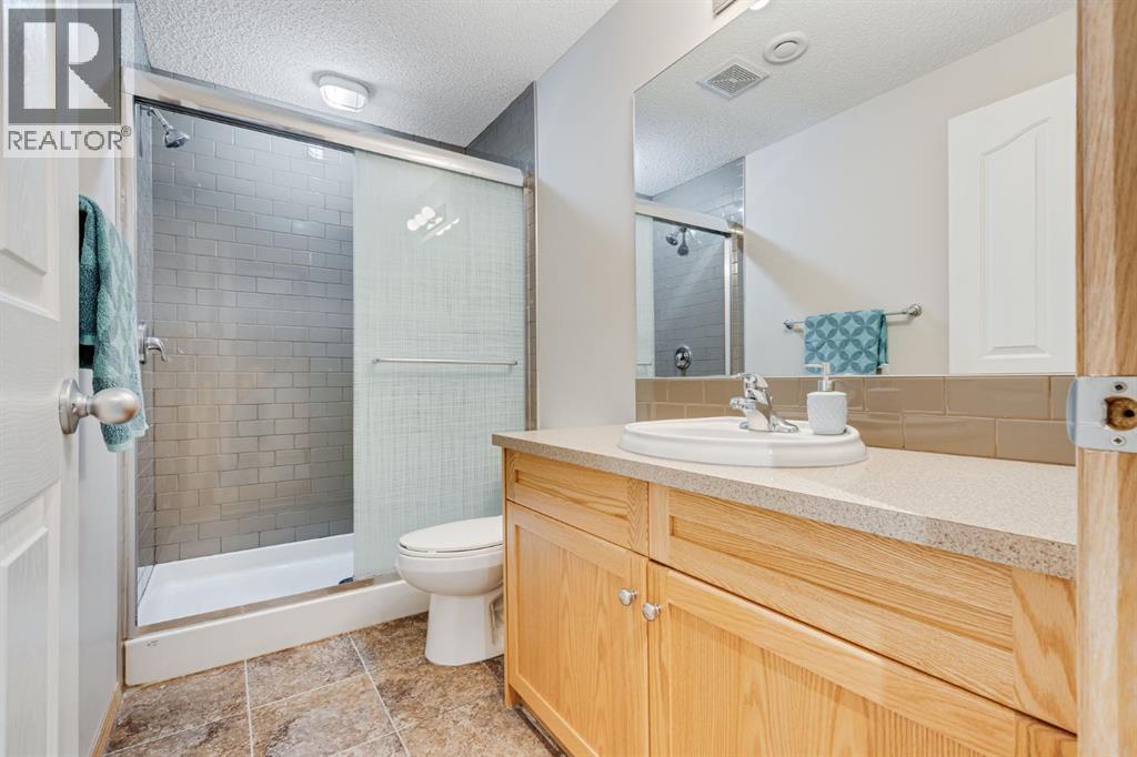 281 Bridlemeadows Common SW - 42