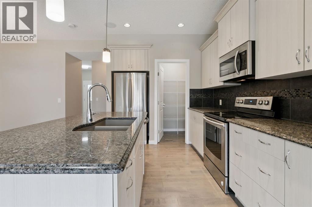 44 Legacy Reach Manor SE - 11
