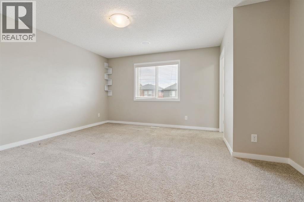 44 Legacy Reach Manor SE - 22