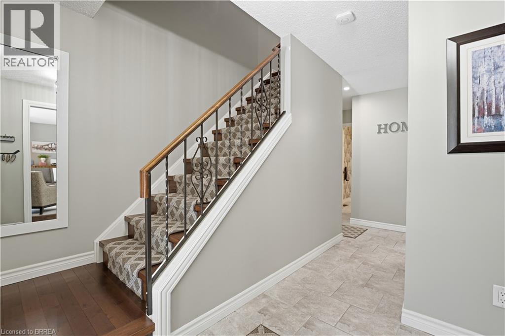 49 GREENFIELD Road - 5
