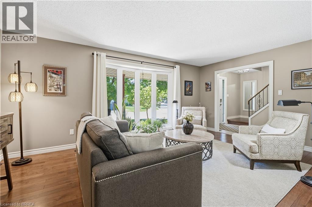 49 GREENFIELD Road - 8
