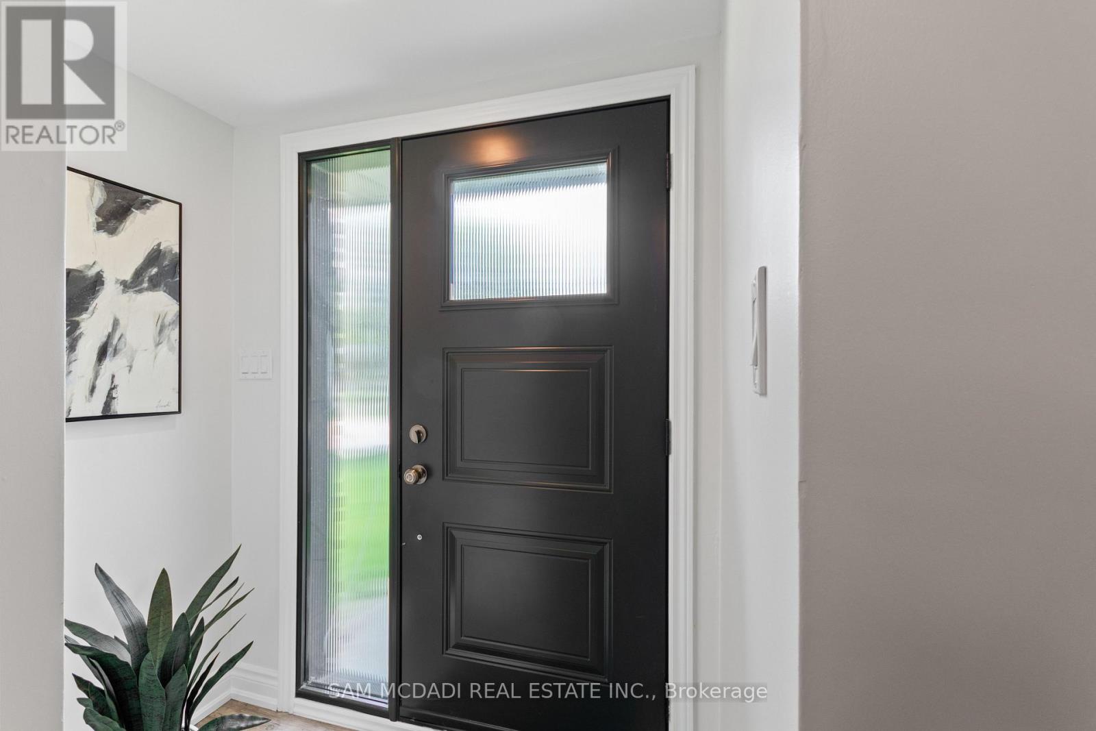 1250 DUNBAR ROAD - 14