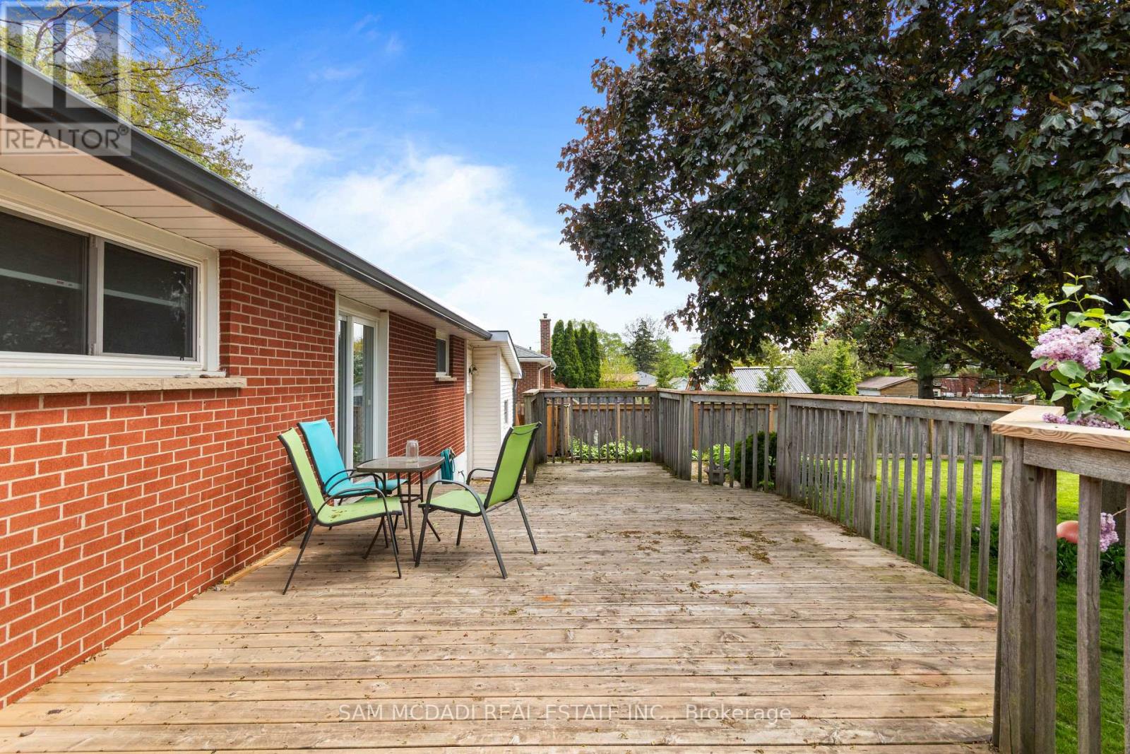 1250 DUNBAR ROAD - 37