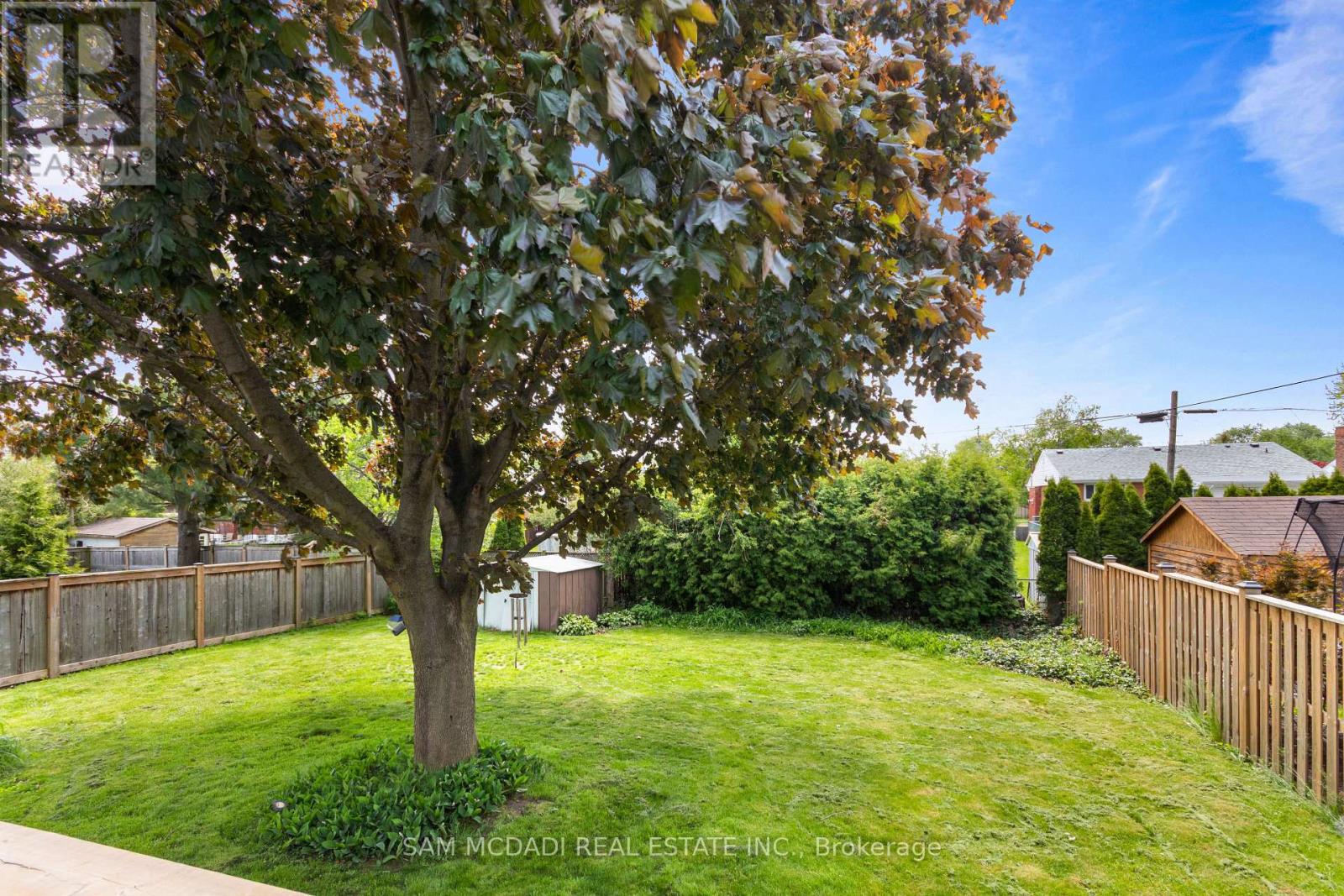 1250 DUNBAR ROAD - 38